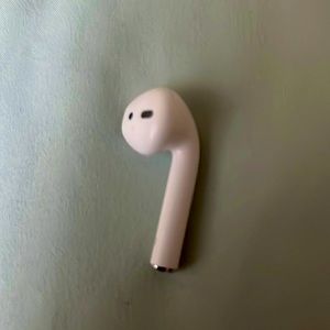 I am selling one singular AirPod it is real and it’s the brand apple